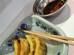 -老新隆牛肉锅贴(新街口店)