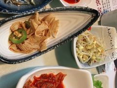 -益百岁牛尾汤(香山路店)