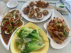 -覃记海鲜美食餐厅