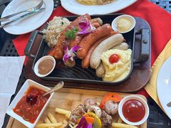 -申德勒加油站餐厅(三里屯北小街店)