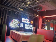 -霸气大叔干锅鸭头·龙虾烧烤·川菜·赛事直播(三里屯店)
