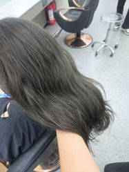 -MOVAN  HAIR莫凡匠人发型屋