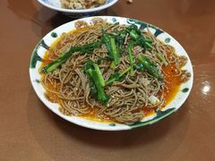 -蓝田九大碗民俗食府(蓝田店)