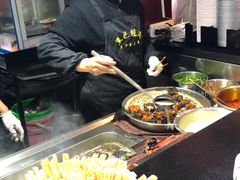 -黑色经典臭豆腐·湖南特产(步行街店)