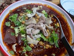 -朱大嘴肥肠血旺(福字街店)
