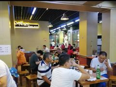 大堂-帖老大羊肉汤烩面烧烤(康复后街总店)
