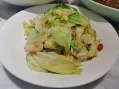 油渣渣莲花白-孔雀云贵川·融合菜(长宁来福士店)