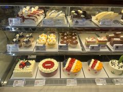 -85度C(生甜甜圈研究工坊·上海平凉店)