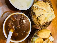 -穆彦华逍遥镇胡辣汤(岗坡路店)