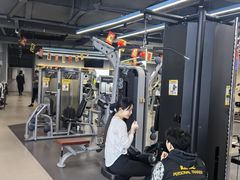 -超鹿运动(五四路恒力城店)