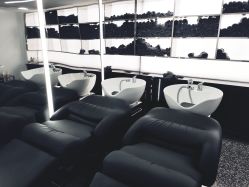 -UnHair Salon