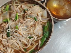 -正宗杨记普洱酸醋米线(总店)