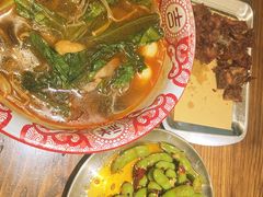 -破店肥哈·东北烧烤(南山保利店)