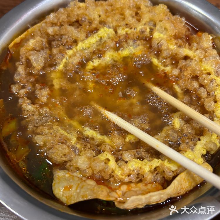 现在你不用专门跑到柳州去就能吃到正宗的螺狮粉了