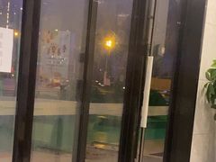 -青皮树酒店(合肥瑶海区新安江路龙岗地铁站店)