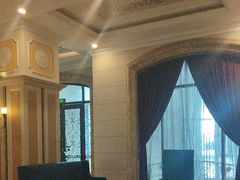 -平湖九龙山庄园圣马可酒店