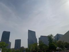 -东方体育中心·停车场