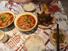 -耙吉吉川味小酒馆(本地人回头店)