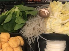 -一席地·本地鸡窝·杭帮鸡火锅(萧山银隆百货店)