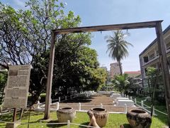 -吐斯廉屠杀博物馆