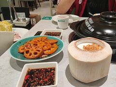 -四季缤纷椰子鸡(梅溪新天地店)
