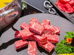 -鲜入唯煮·港式海鲜牛肉火锅(金宝街店)