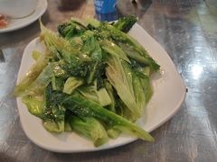 蒜蓉炒生菜-鹤睦鱼生·啫啫煲·海鲜(保利百合店)