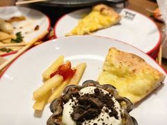 -言玖鲜火锅串串披萨自助(益田假日店)