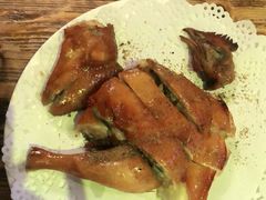 -胡桃里音乐餐厅(陶溪川店)(川湘赣菜·世界百大酒庄直供红酒·音乐表演)