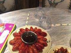 -巴厘龙虾·榜首油焖大虾(音乐学院·沿江酒馆店)