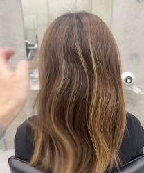 -茶发Salon·烫发染发理发