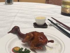 -景月阁空中食府(希尔顿酒店)