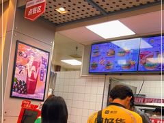 -华莱士·全鸡汉堡(沙湖店)