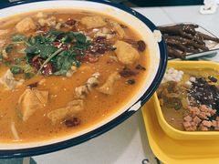 臭豆腐牛蛙-辣么好吃私厨(新城店)