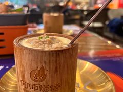 -何师烧烤·小龙虾·江湖川菜·精酿啤酒(成温店)