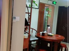-常仁健康·经络推拿·按摩艾灸养生馆(长宁路店)