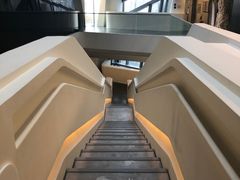 -香港理工大学