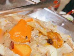 养胃春砂仁羊腩汤-龙桥私厨·姜花菊花过桥鱼·顺德菜(容桂店)