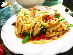 笋炒腊肉-黔人百味.贵州菜