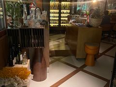 -OTIUM • 柴屿麦(亮马桥店)