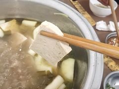 -黑竹沟新场牛肉火锅