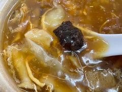 招牌海参鱼肚煲仔-添發碗仔翅美食