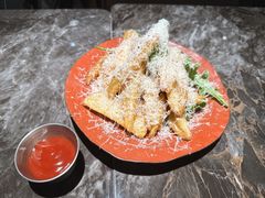 -LESCEDARS Brasserie Bistro香柏树