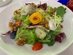 琥珀核桃拌鲜蔬-旺顺阁鱼头泡饼(小红门店)