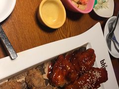 -BHC炸鸡(明洞总店)