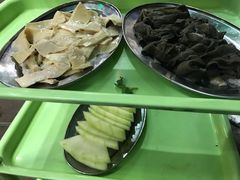 -牛一煲美食(江高店)
