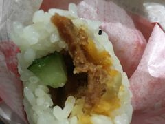 金沙咸蛋黄饭团-肯德基(杭州和平饭店)