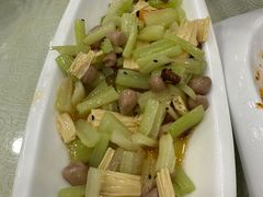 -东四民芳餐厅(世茂工三店)