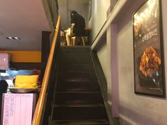 -BHC炸鸡(明洞总店)