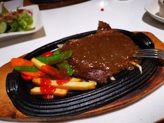 -爱丽丝牛排西餐厅(光谷步行街店)